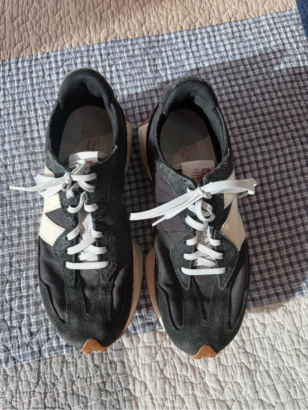 New Balance 327 Black, White and Brown Women's Sneakers size 10